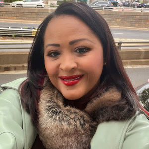 Meet your Posher, Cruz ivonne